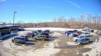 Weather camera view of Zion Public School District 6.