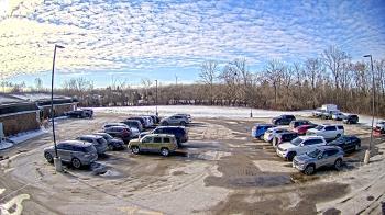 Weather camera view of Zion Public School District 6.