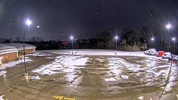 Weather camera view of Zion Public School District 6.