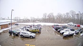 Weather camera view of Zion Public School District 6.