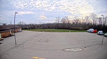 Weather camera view of Zion Public School District 6.