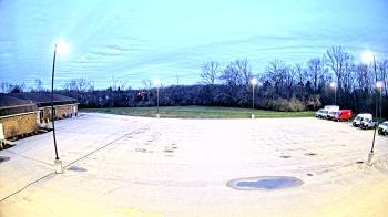 Weather camera view of Zion Public School District 6.