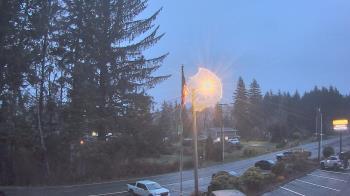 Weather camera view of Wishkah Valley School.