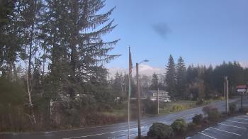 Weather camera view of Wishkah Valley School.
