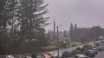 Weather camera view of Wishkah Valley School.