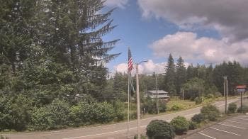 Weather camera view of Wishkah Valley School.