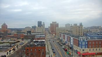 Weather camera view of Akron Beacon Journal.