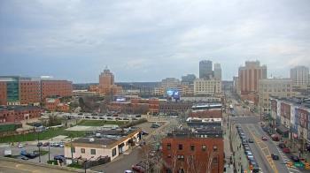 Weather camera view of Akron Beacon Journal.