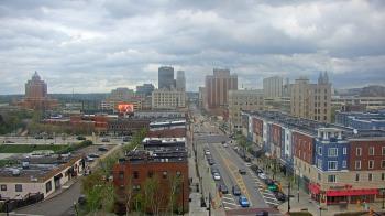 Weather camera view of Akron Beacon Journal.