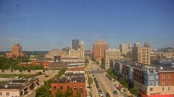 Weather camera view of Akron Beacon Journal.