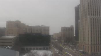 Weather camera view of Akron-Summit County Public Library.