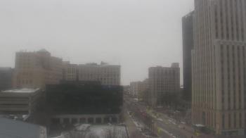 Weather camera view of Akron-Summit County Public Library.