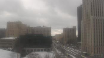 Weather camera view of Akron-Summit County Public Library.