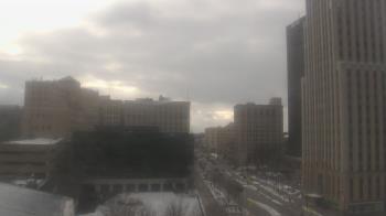 Weather camera view of Akron-Summit County Public Library.