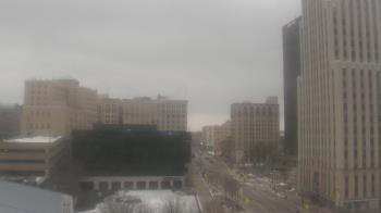 Weather camera view of Akron-Summit County Public Library.