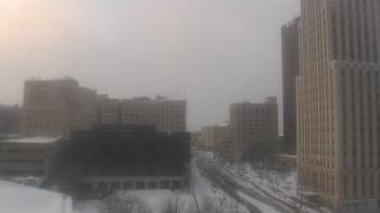 Weather camera view of Akron-Summit County Public Library.
