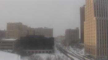 Weather camera view of Akron-Summit County Public Library.