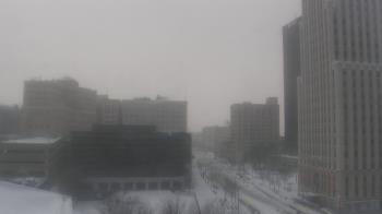 Weather camera view of Akron-Summit County Public Library.