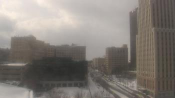 Weather camera view of Akron-Summit County Public Library.