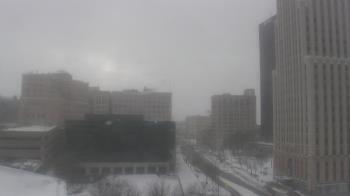 Weather camera view of Akron-Summit County Public Library.