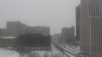 Weather camera view of Akron-Summit County Public Library.