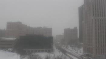 Weather camera view of Akron-Summit County Public Library.