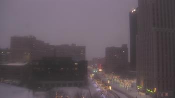 Weather camera view of Akron-Summit County Public Library.