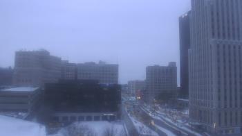 Weather camera view of Akron-Summit County Public Library.