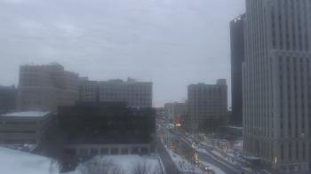 Weather camera view of Akron-Summit County Public Library.