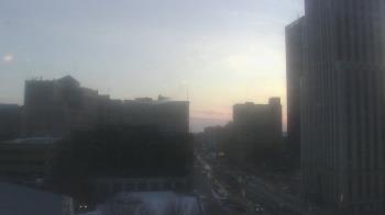 Weather camera view of Akron-Summit County Public Library.