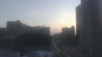 Weather camera view of Akron-Summit County Public Library.