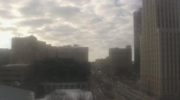 Weather camera view of Akron-Summit County Public Library.