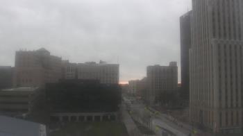 Weather camera view of Akron-Summit County Public Library.