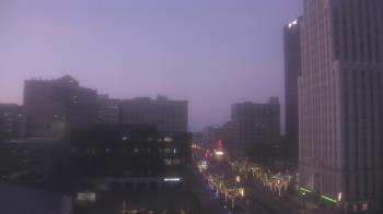 Weather camera view of Akron-Summit County Public Library.