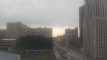 Weather camera view of Akron-Summit County Public Library.