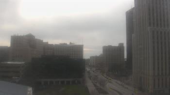 Weather camera view of Akron-Summit County Public Library.