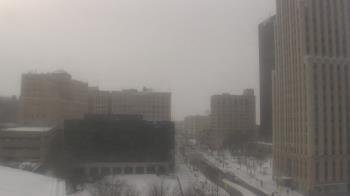 Weather camera view of Akron-Summit County Public Library.