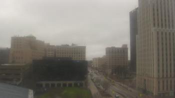 Weather camera view of Akron-Summit County Public Library.