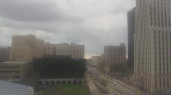 Weather camera view of Akron-Summit County Public Library.