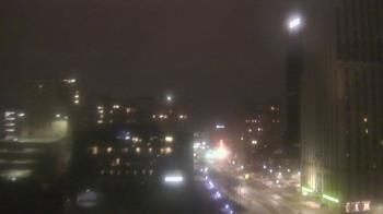 Weather camera view of Akron-Summit County Public Library.