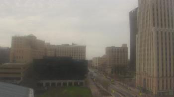 Weather camera view of Akron-Summit County Public Library.