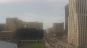 Weather camera view of Akron-Summit County Public Library.