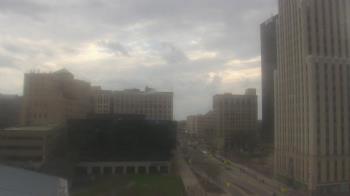 Weather camera view of Akron-Summit County Public Library.