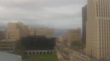 Weather camera view of Akron-Summit County Public Library.