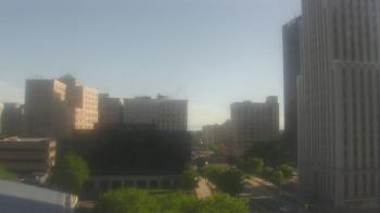 Weather camera view of Akron-Summit County Public Library.