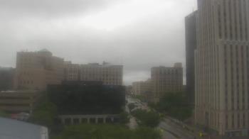 Weather camera view of Akron-Summit County Public Library.
