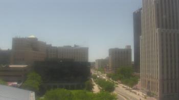 Weather camera view of Akron-Summit County Public Library.