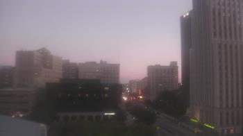 Weather camera view of Akron-Summit County Public Library.