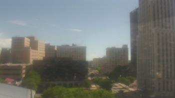 Weather camera view of Akron-Summit County Public Library.