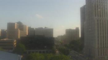 Weather camera view of Akron-Summit County Public Library.
